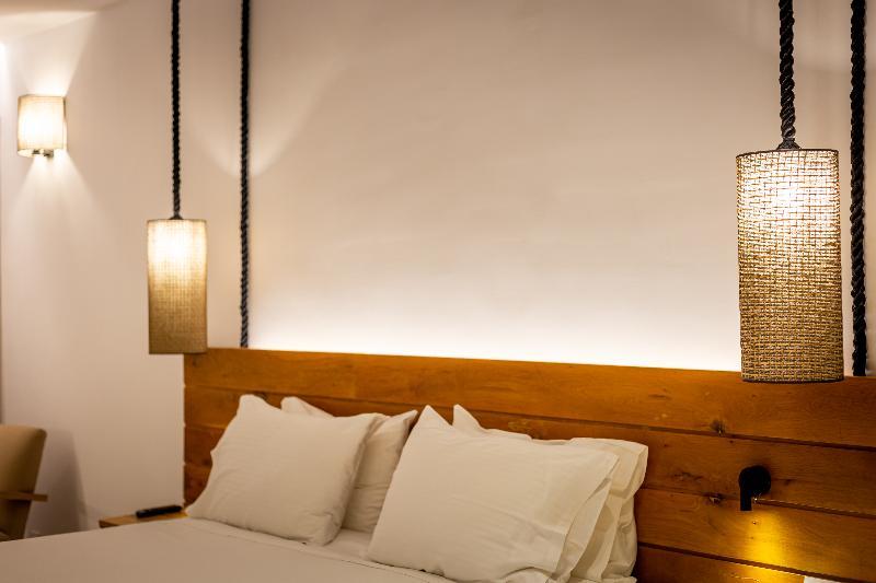 Hotel Eleals Boutique 4*