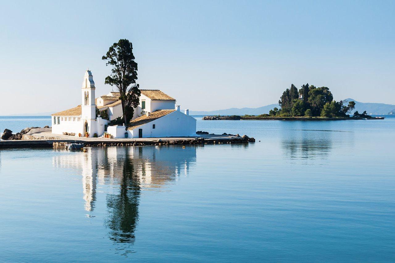 Eleals Boutique Hotel 4*